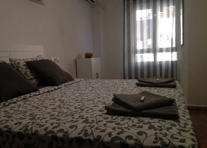 Diskover Pintor Gisbert * アリカンテ